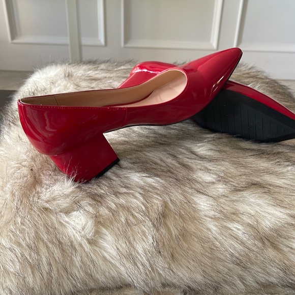 ZARA - Red Heels - 3394/201/020 - Size US6.5 - Picture 2 of 8